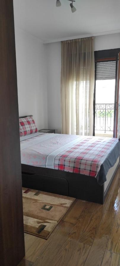 شقة بودغوريتْسا  في Apartman Tanya المظهر الخارجي الصورة